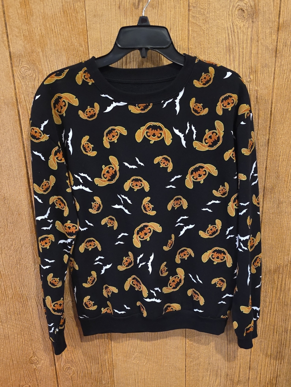 Stitch Halloween Sweatshirt Size M